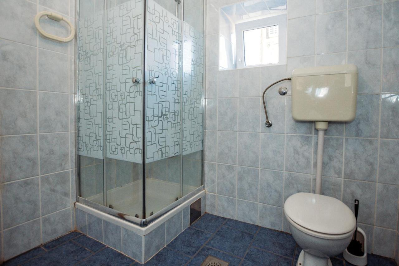Rooms Emilija Božava Buitenkant foto